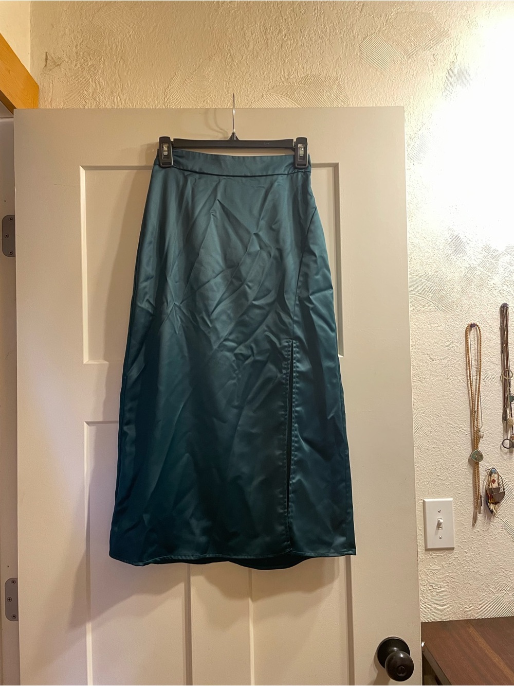 Lulus satin midi skirt